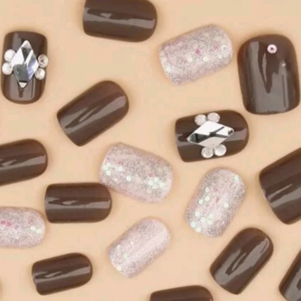 3D Rhinestone & Glitter Press On Nails